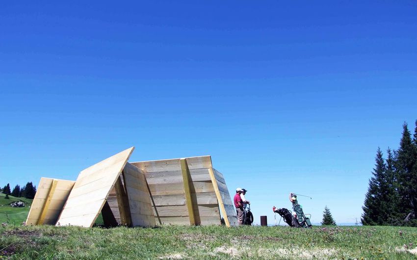 Ce ne sont que des hypothèses , Julia Maier, Arthur Poisson et Nicolas Koch au Centre d'Art de Flaine